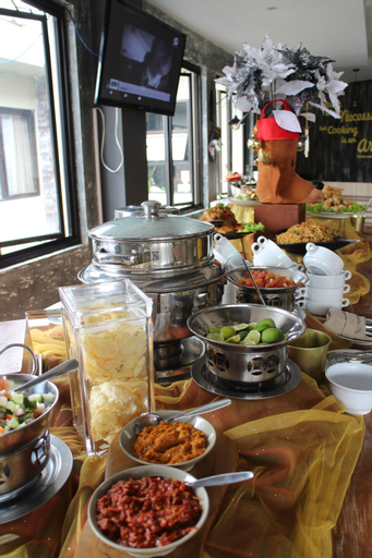 Food & Drinks 23