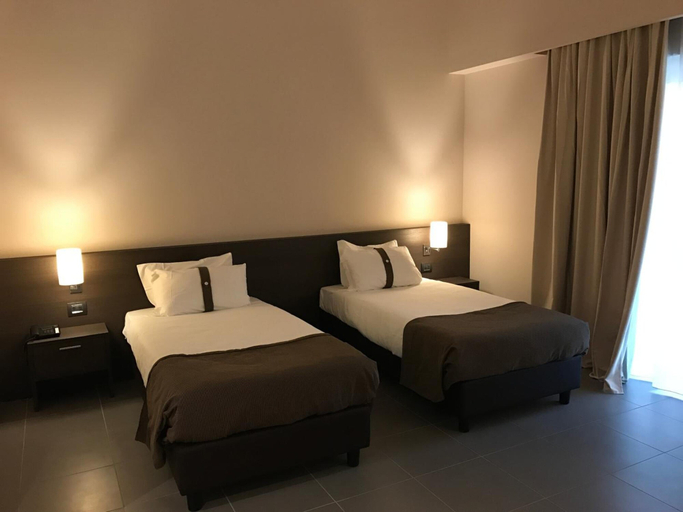 Bedroom 3, Inn Naples Airport, Caserta