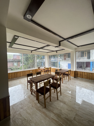 Food & Drinks 4, Hotel Apple Flower, Kullu