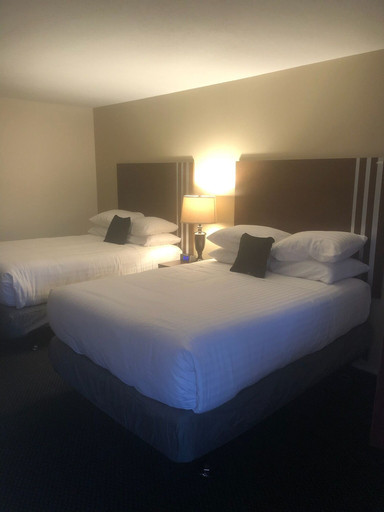 Bedroom 3, Red Lion Inn & Suites La Pine, Deschutes
