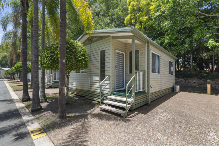 Exterior & Views 2, Ashmore Palms Holiday Village, Gold Coast