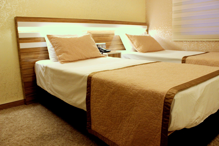 Bedroom 3, Yaztur Hotel, Fatih