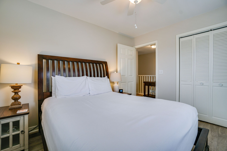 Bedroom 2, 30A Beach House - Walking on Sunshine by Panhandle Getaways, Walton
