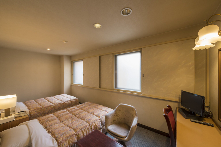 Bedroom 4, Oka Hotel, Kanazawa