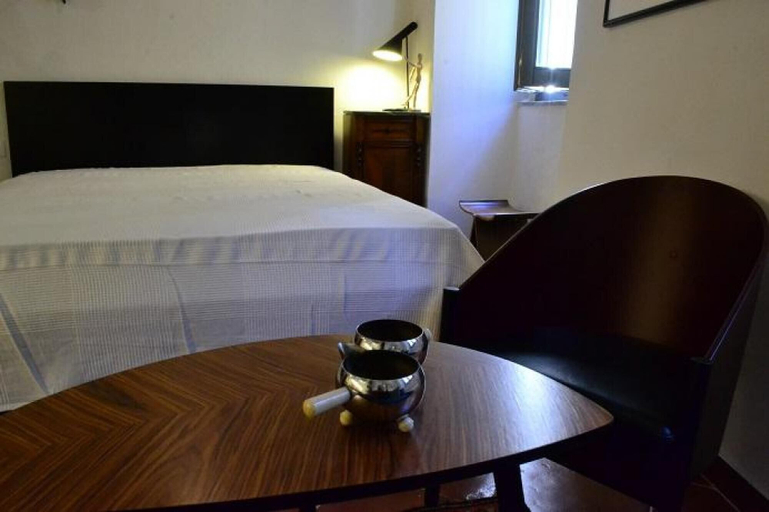 Bedroom 2, Casa Messi - Casa Messi a Vicolo Della Rivolta 31 Apt 2, Grosseto