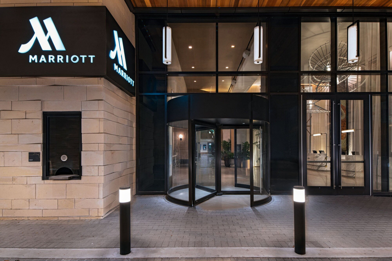Exterior & Views 2, Austin Marriott Downtown, Travis