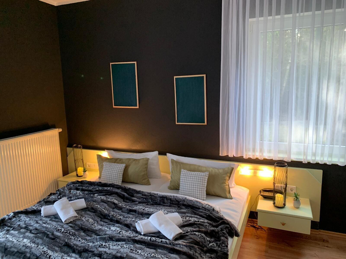 Bedroom 4, Berghotel Drei Brüder Höhe, Erzgebirgskreis