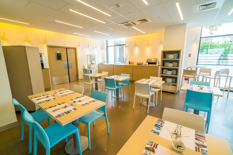 Food & Drinks 5, All Suites Appart Hôtel | Choisy-le-Roi, Val-de-Marne
