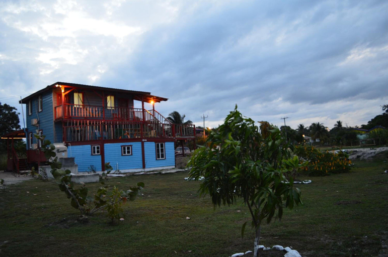 Exterior & Views 2, Sugar Patch Inn