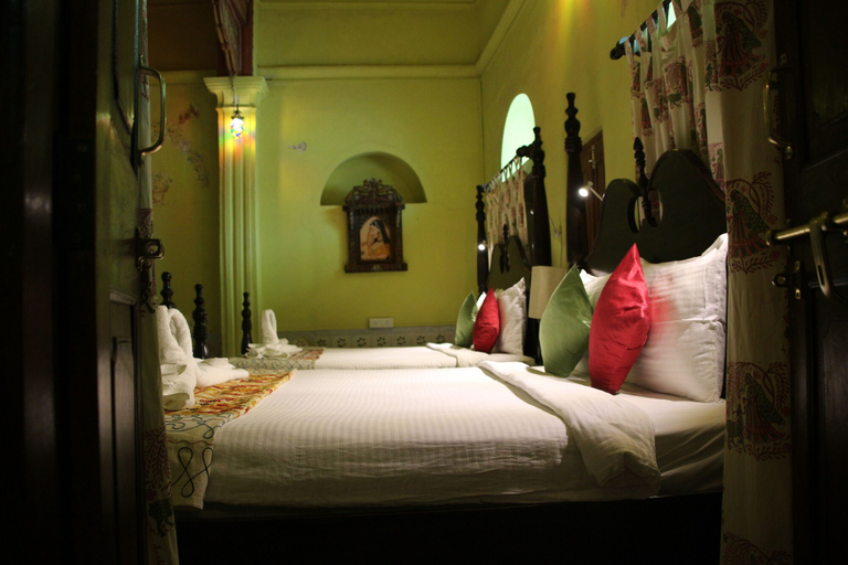 Bedroom 3, Malji ka Kamra, Churu