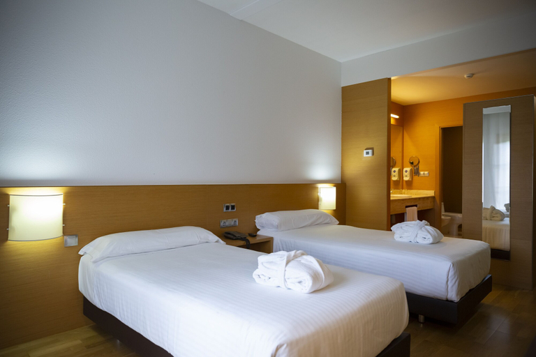 Bedroom 3, Iberik Hotel Balneario Augas Santas, Lugo