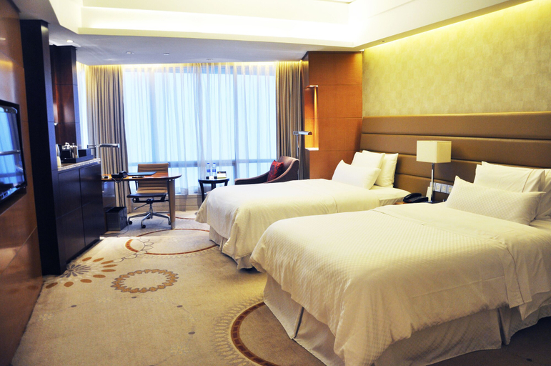 Bedroom 4, The Westin Nanjing Xuanwu Lake, Nanjing