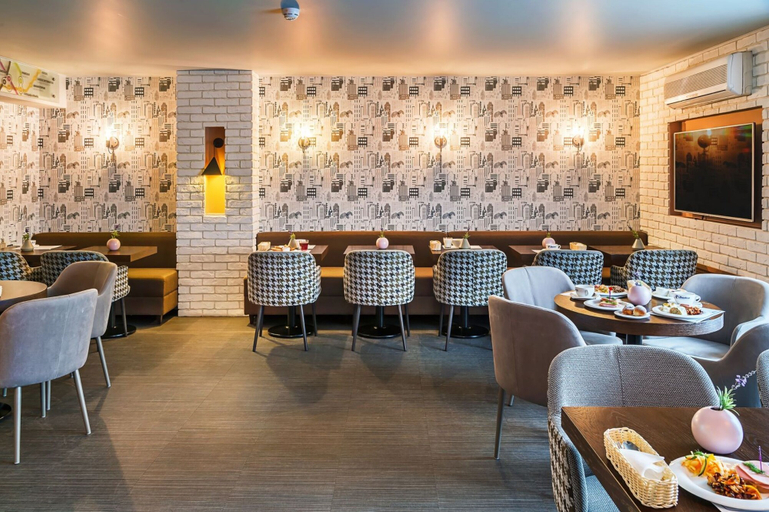 Food & Drinks 4, Hotel Zvezdnaya, North-Eastern