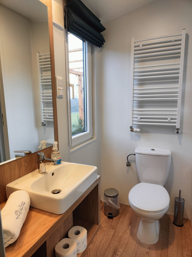 Bathroom 4, Masuria Resort Village, Giżycko
