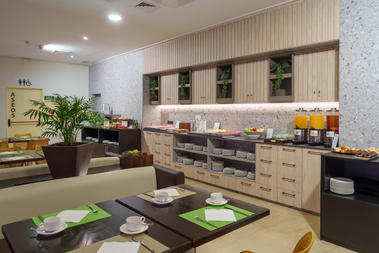 Food & Drinks 5, Sercotel AB Arganda, Madrid