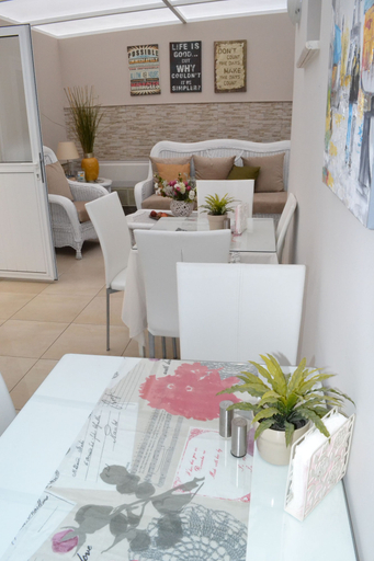 Food & Drinks 5, Marianna