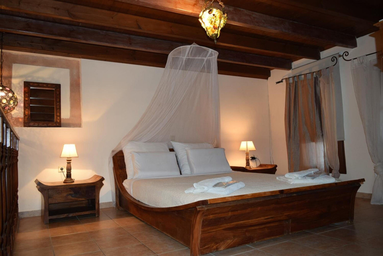 Bedroom 3, Petrino, South Aegean