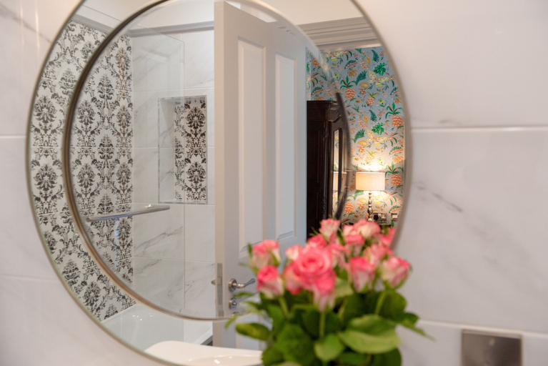 Bathroom 4, Rockhill House