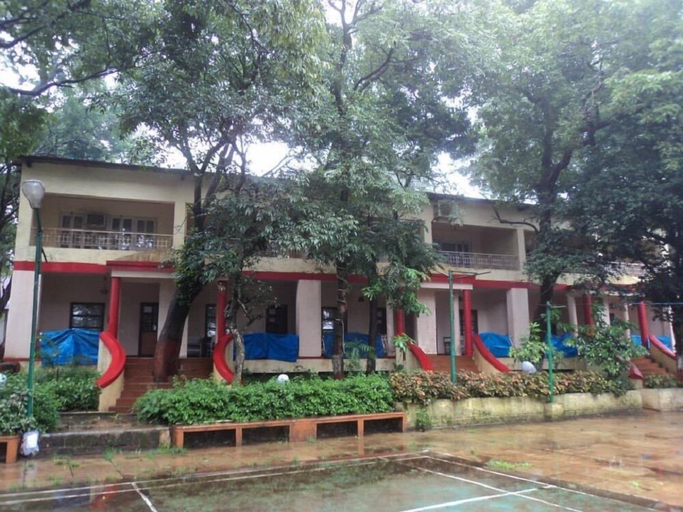 Exterior & Views, Regal hotel Matheran, Raigarh