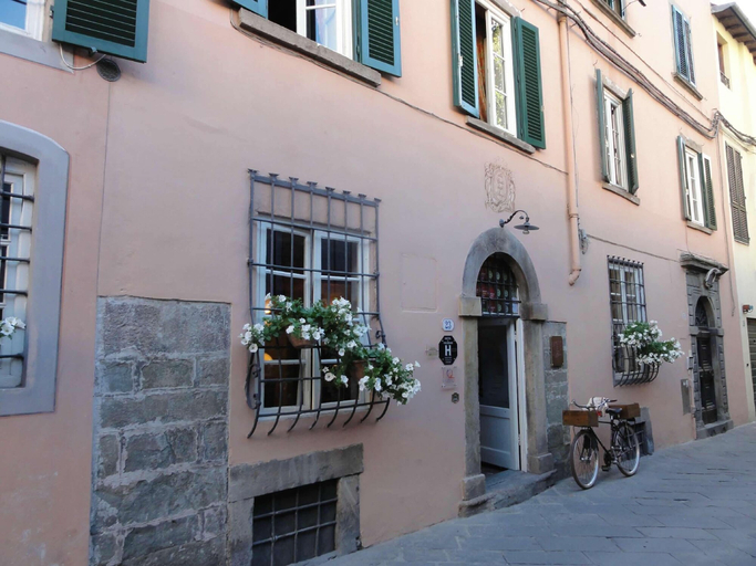 Exterior & Views 2, Maison de Charme Alla Corte degli Angeli, Lucca