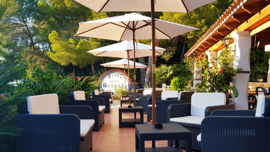 Food & Drinks, Granada Apartments Ibiza, Baleares