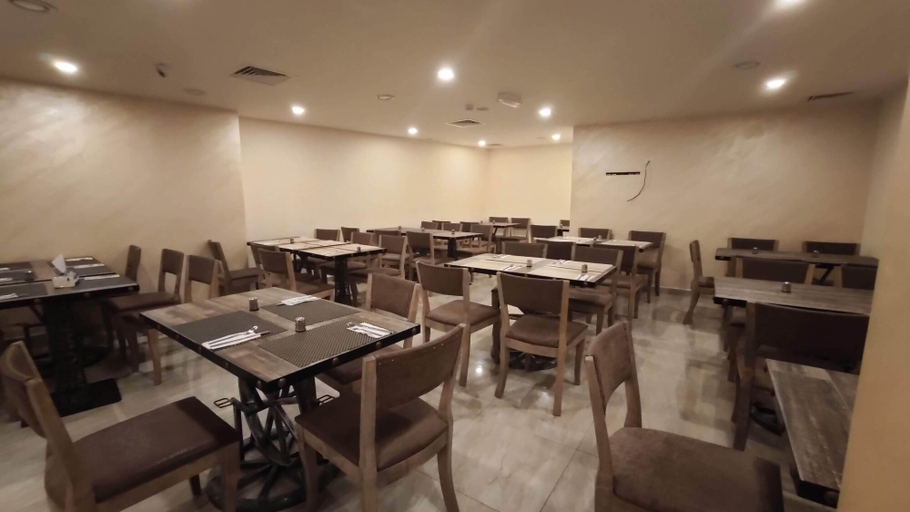Food & Drinks 5, Jewheret Alswefiah hotel suites, Amman