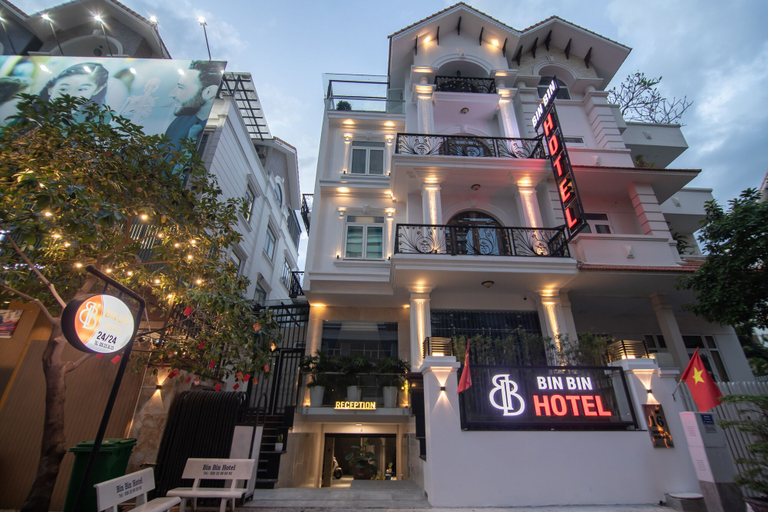 Exterior & Views 2, Bin Bin Hotel 8 - Near Sunrise City, District 7