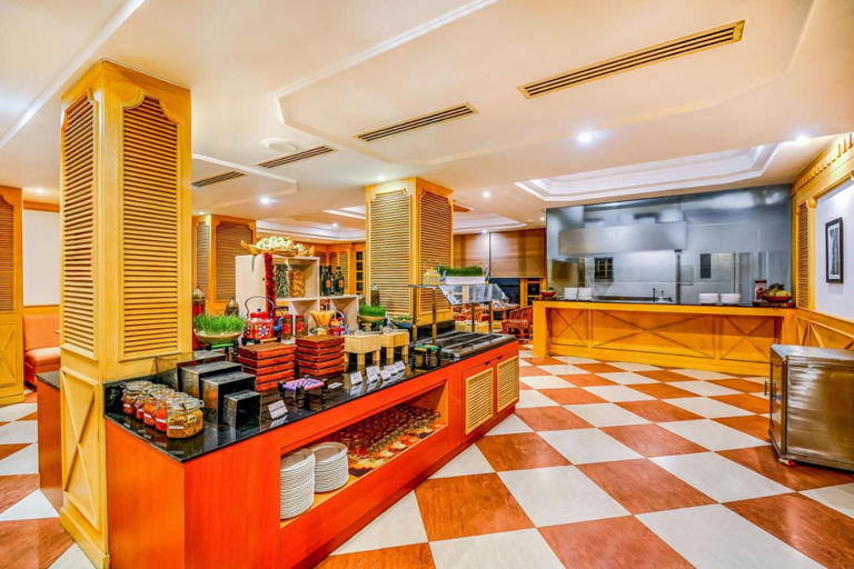 Food & Drinks, Club Mahindra Jaipur, Jaipur