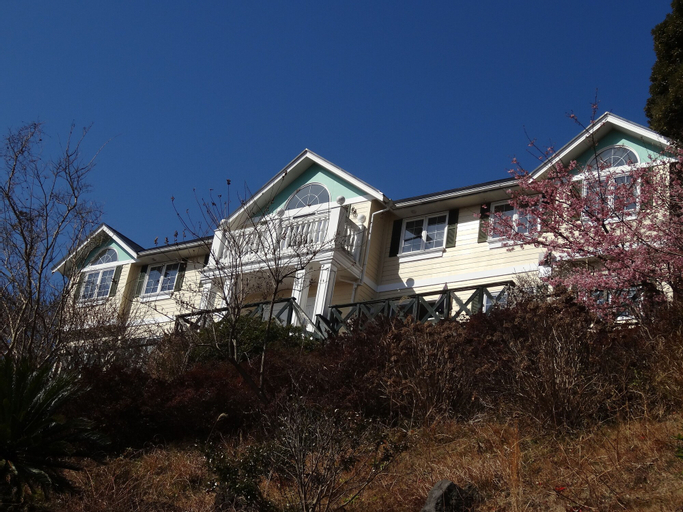 Pension Liberty Hill, Itō