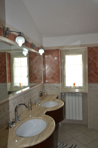 Bathroom 5, B&B Casa del Girasole, Rome