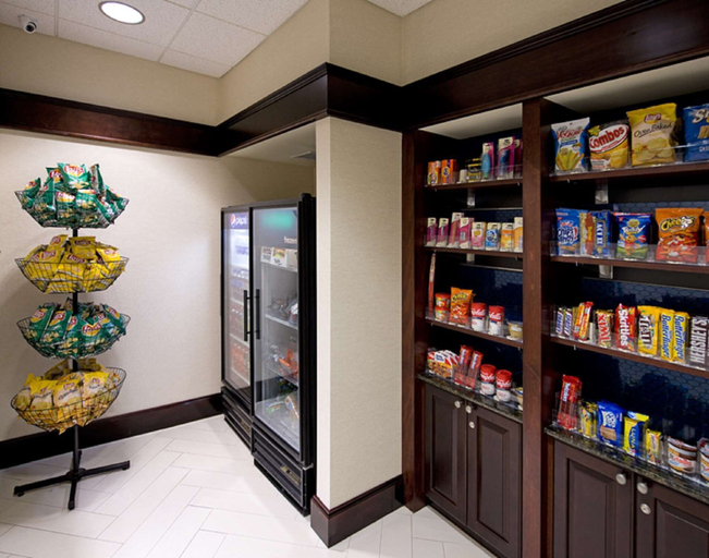 Food & Drinks 5, Hampton Inn Schenectady Downtown, Schenectady