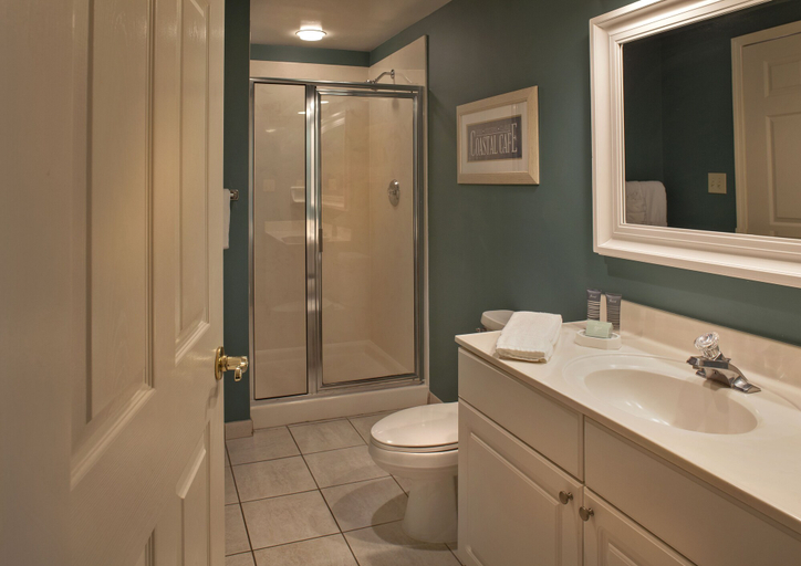 Bathroom 4, Waterside by Spinnaker Resorts, Beaufort