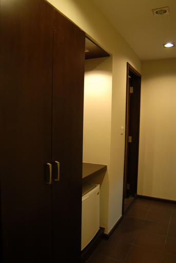 Others 5, Manja Hotel, Kota Kinabalu
