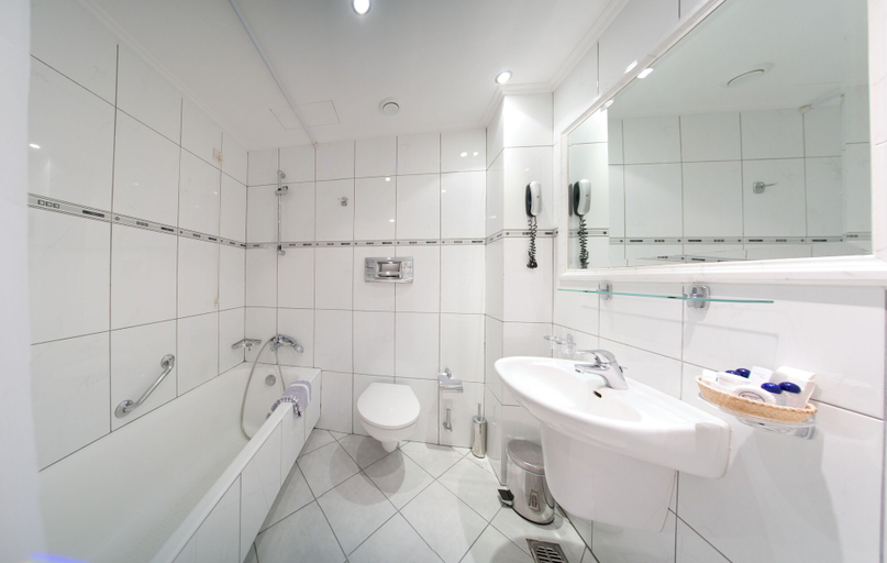 Bathroom 5, Emmantina Hotel, Attica