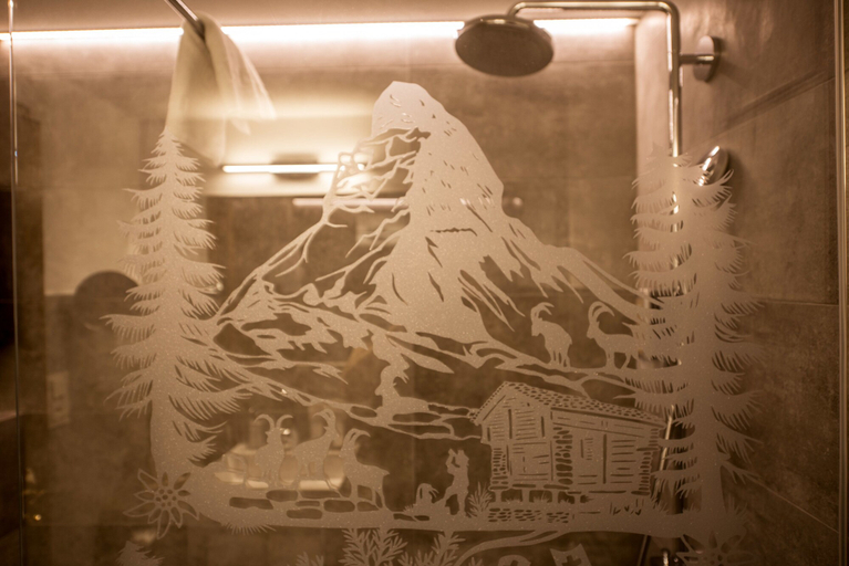 Bathroom 5, Hotel Daniela, Visp
