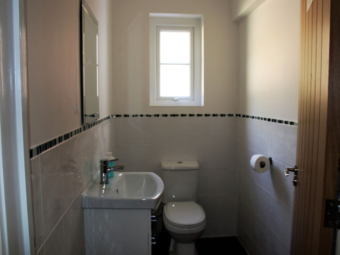 Bathroom 3, The Swan Inn, Southampton