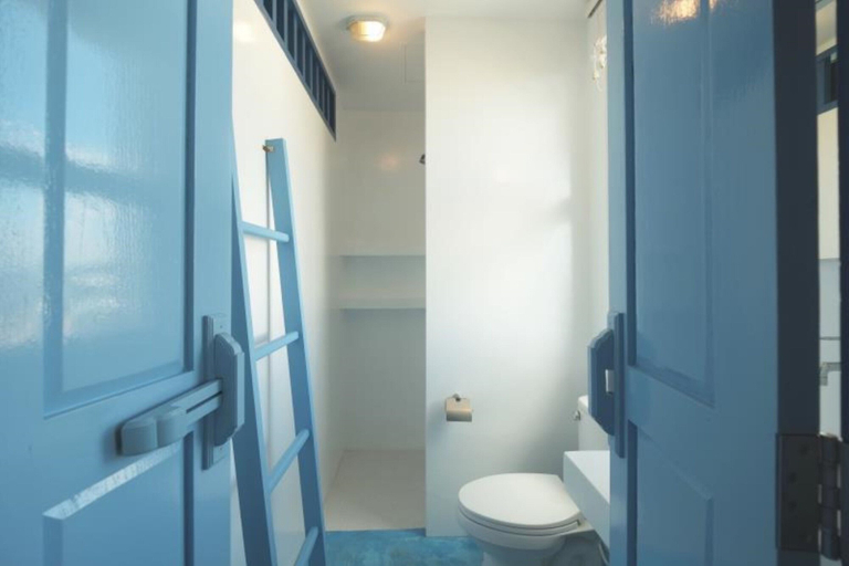 Bathroom 4, Chanchalay Hip Hostel, Mueang Krabi