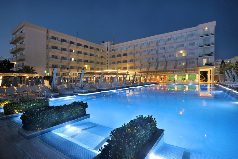 Exterior & Views 2, Nestor Hotel