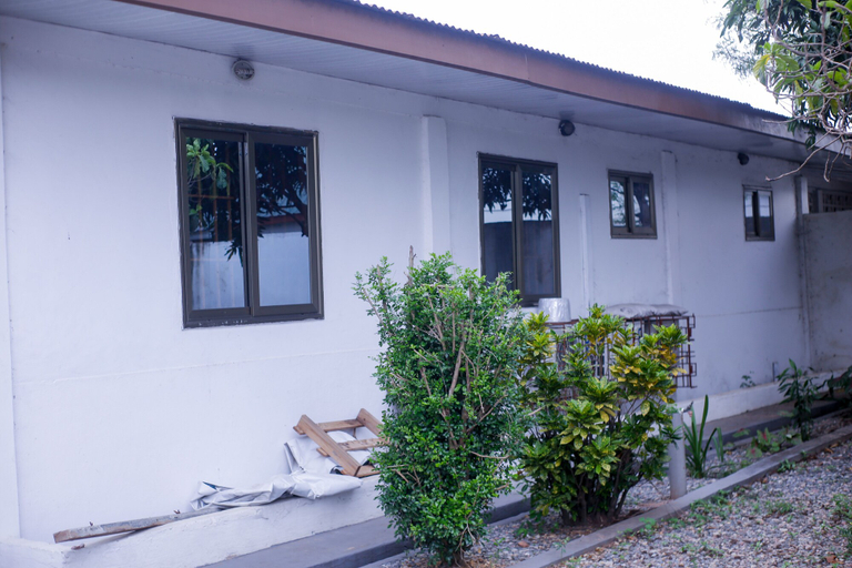 Exterior & Views 2, Marrets International Villa, Accra