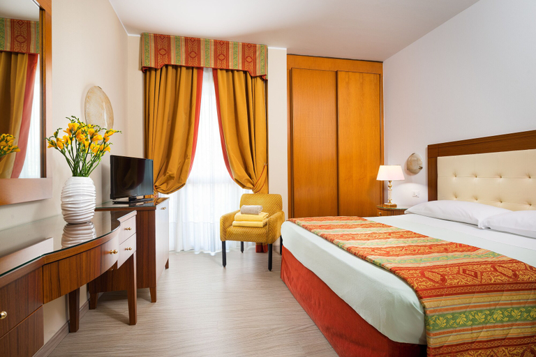 Bedroom 3, HOTEL TERME METROPOLE – ORIENTAL SPA & RESORT, Padua