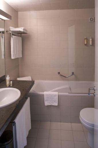 Bathroom 5, Vila Bicuda Resort, Cascais