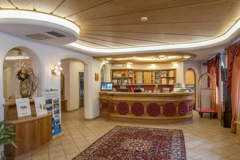 Public Area 2, Albergo Alla Rosa, Trento