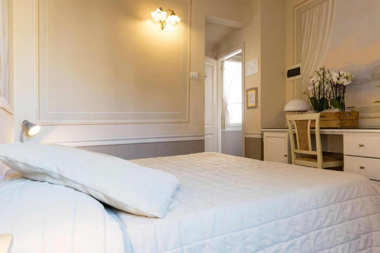 Bedroom 3, Maison de Charme Alla Corte degli Angeli, Lucca