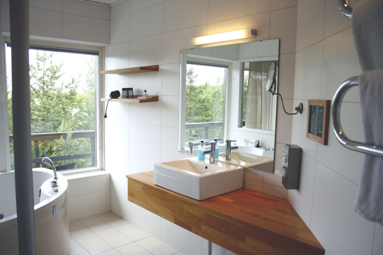 Bathroom 5, HavsVidden