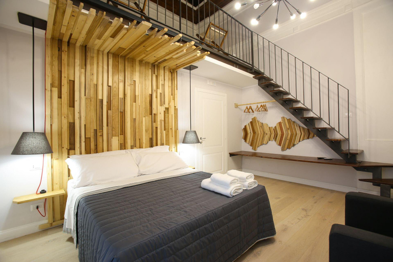 Bedroom 3, The Dante House, Napoli