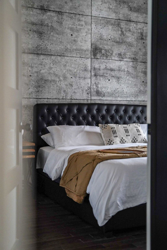 Bedroom 2, The Hideaway Collection, Queens