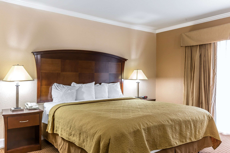 Bedroom 20