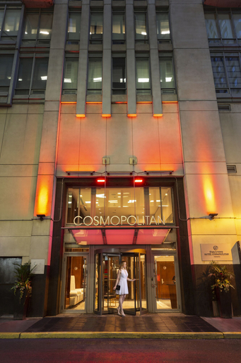 Exterior & Views 2, Executive Hotel Cosmopolitan Toronto, Toronto