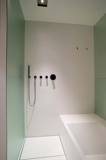 Bathroom 4, Mercer Casa Torner i Güell, Barcelona