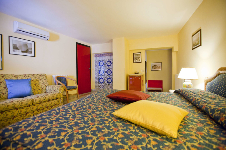 Bedroom 3, Hotel Elimo, Trapani